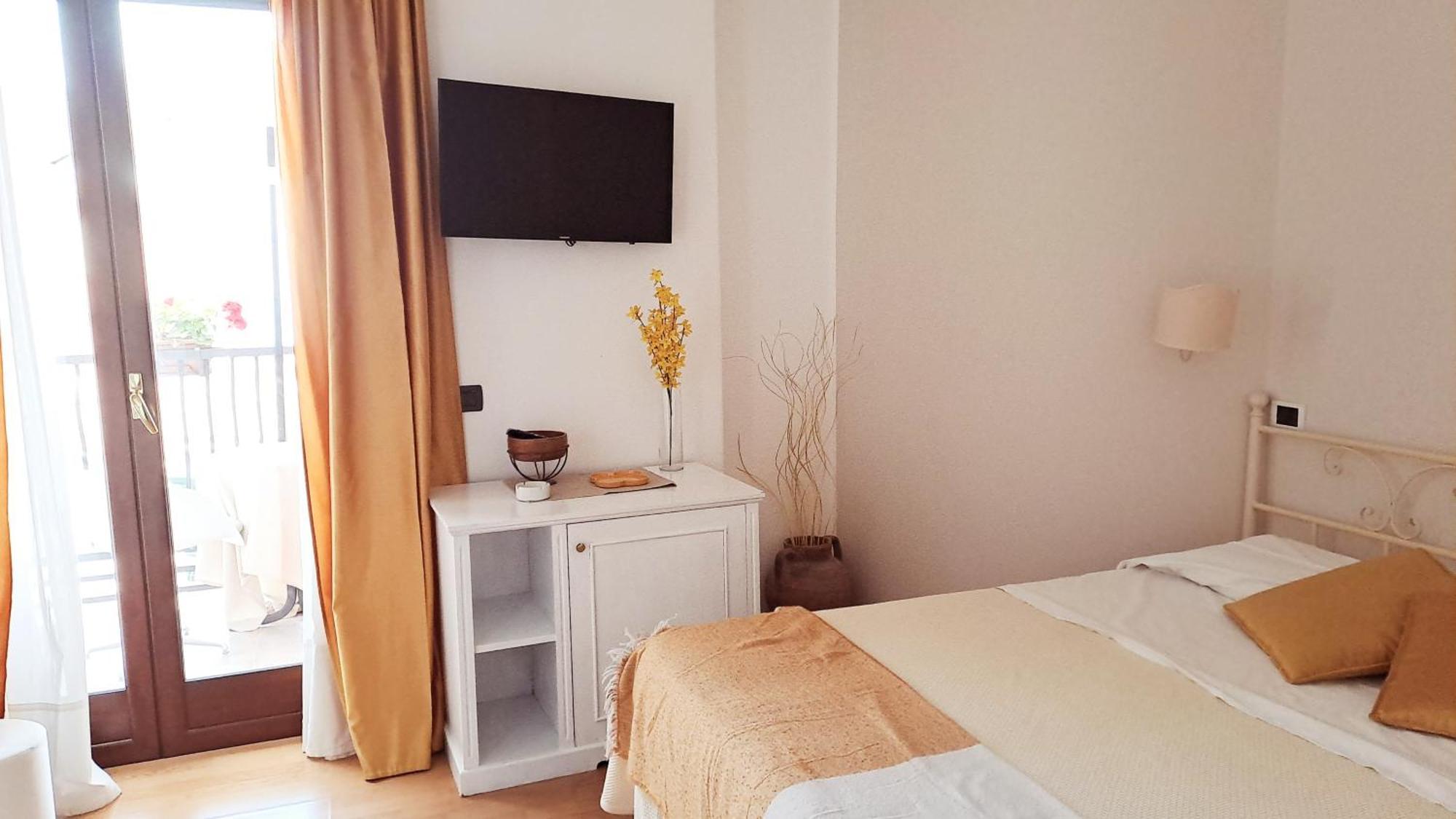 تاورمينا Antelima B&B الغرفة الصورة